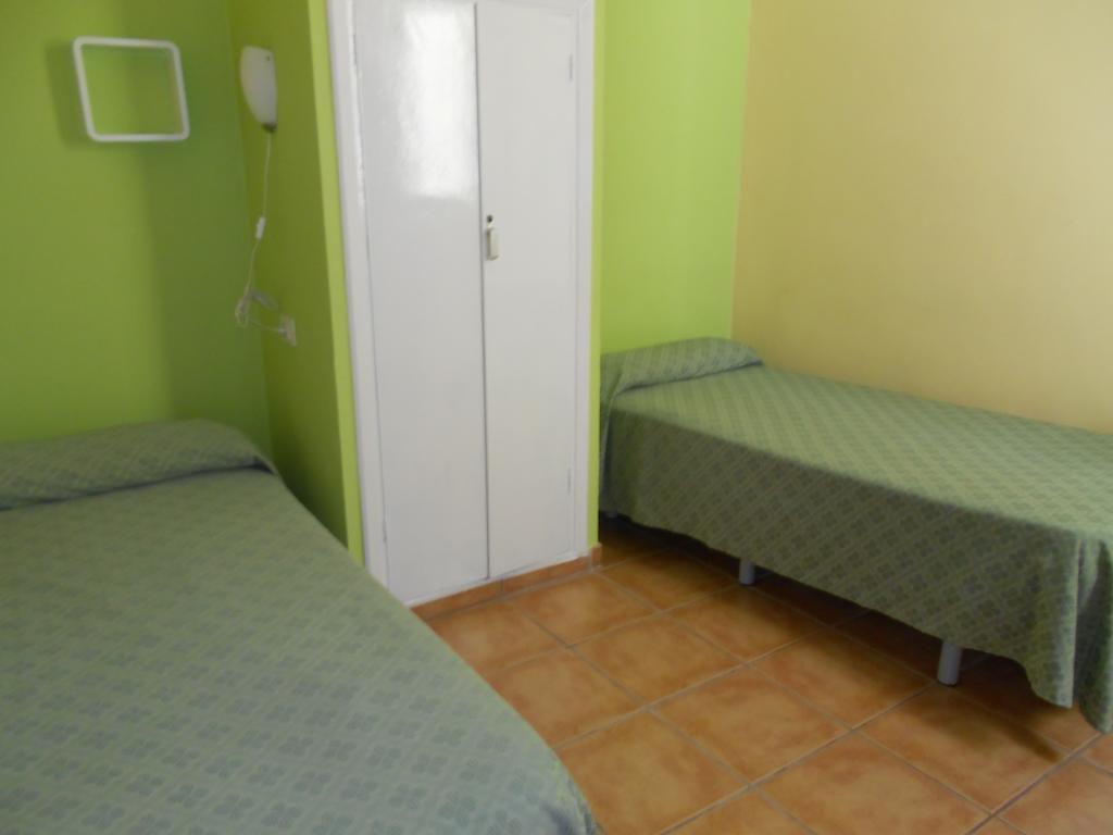 Pension Mova Santa Cruz de Tenerife Bilik gambar