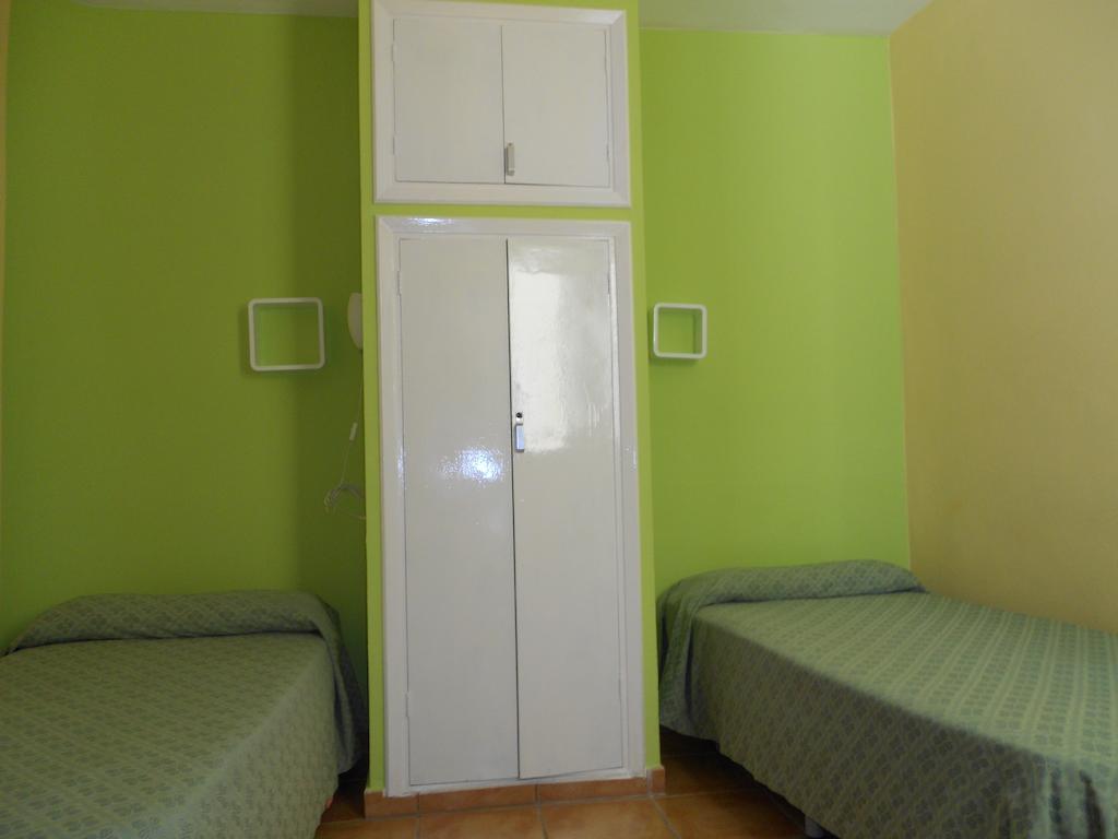 Pension Mova Santa Cruz de Tenerife Bilik gambar