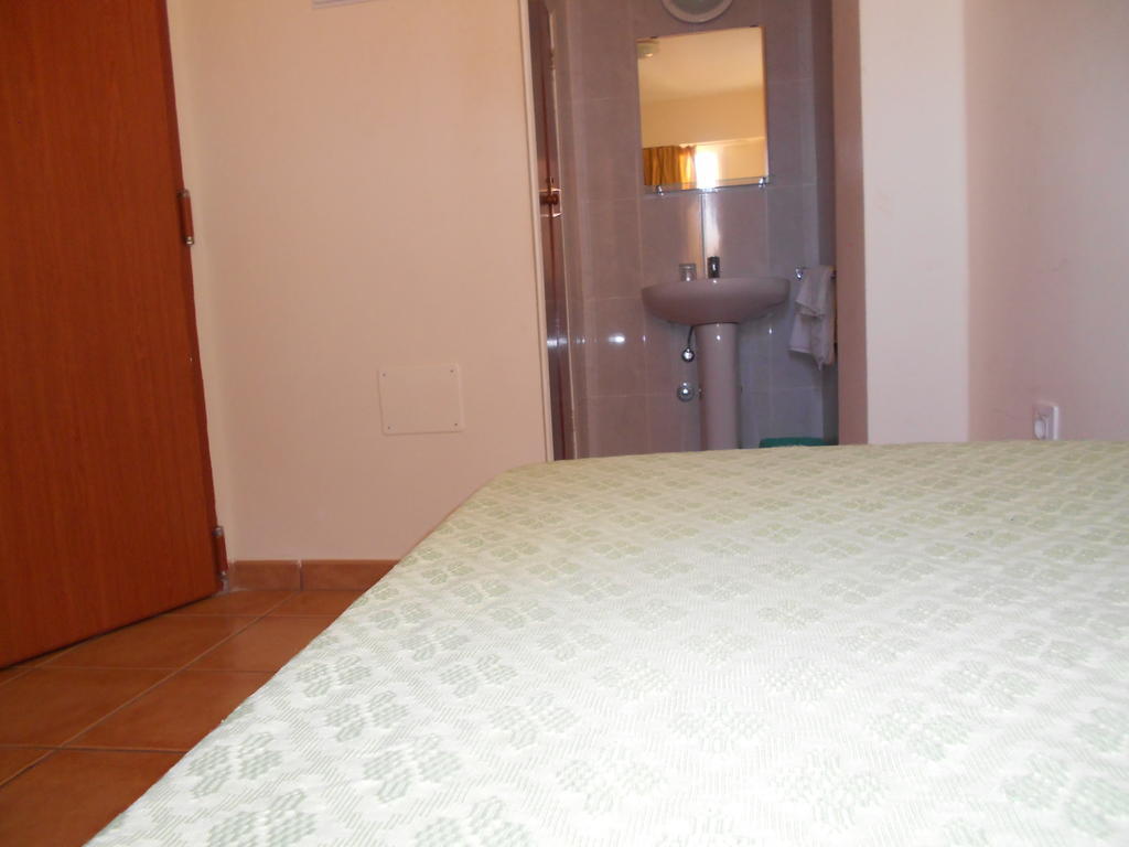 Pension Mova Santa Cruz de Tenerife Bilik gambar