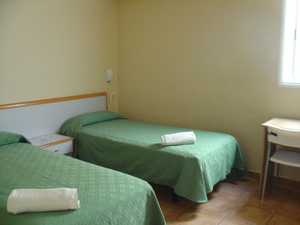 Pension Mova Santa Cruz de Tenerife Bilik gambar